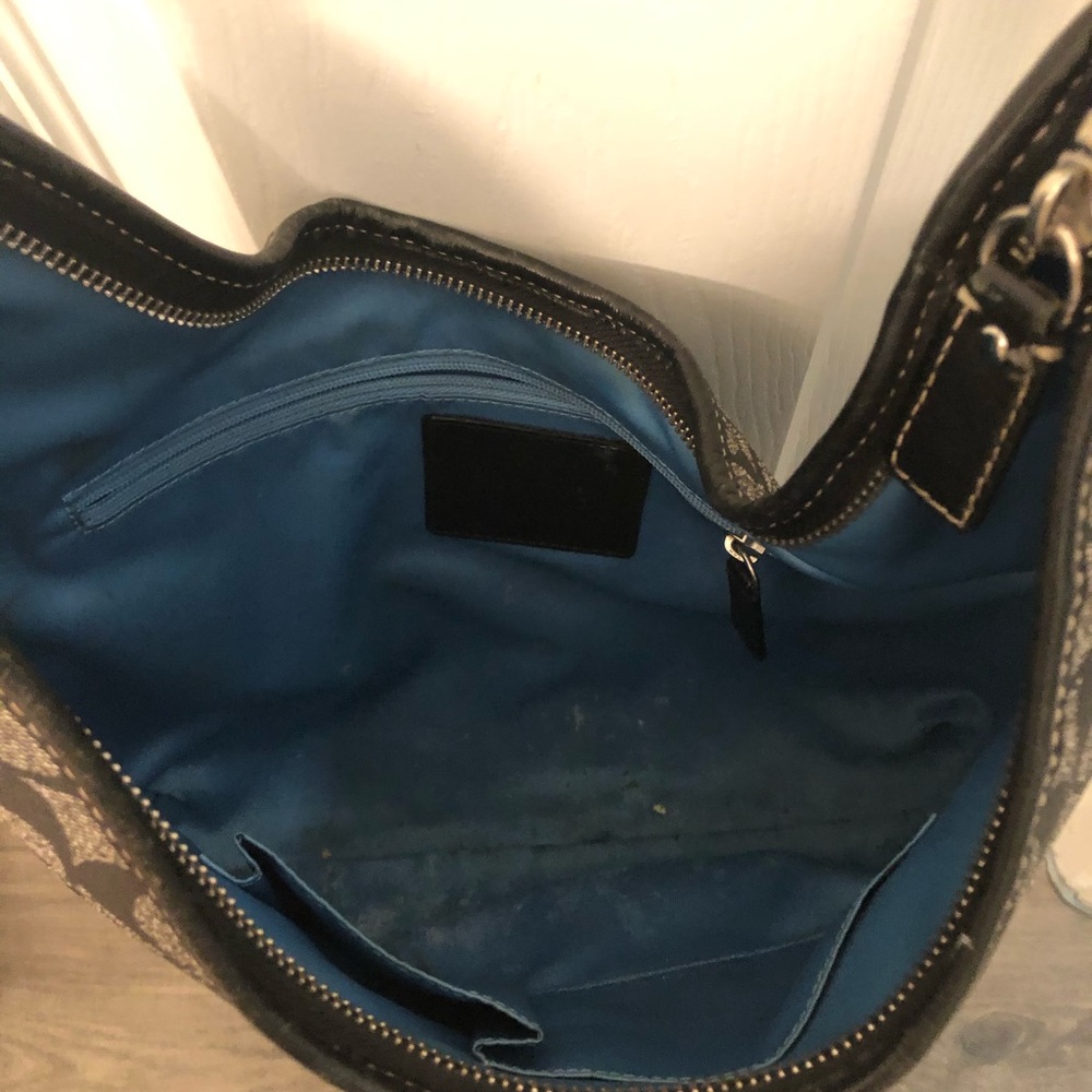Authentic Coach - Picture 3 of 5